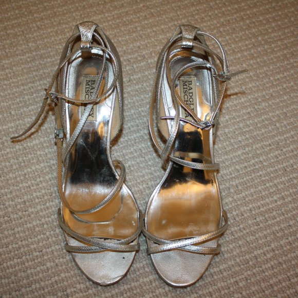 Badgley Mischka Melaney II Silver Wedges - Picture 5 of 6